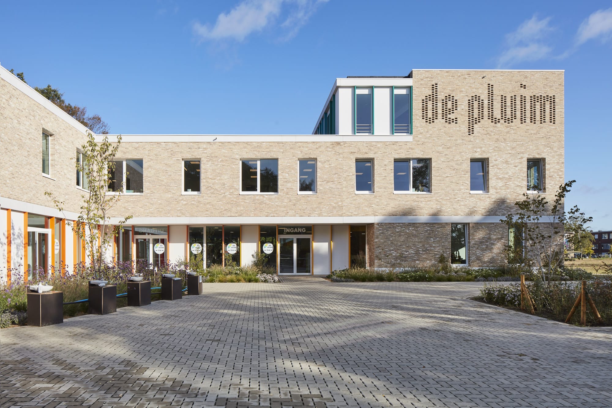scholen bouwen